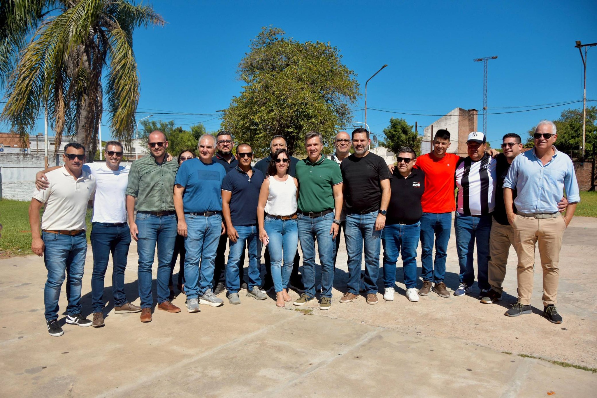 GRAL.SAN MARTÍN: Zdero anuncio obras para los Clubes Idependiente y Sportivo Zapallar .