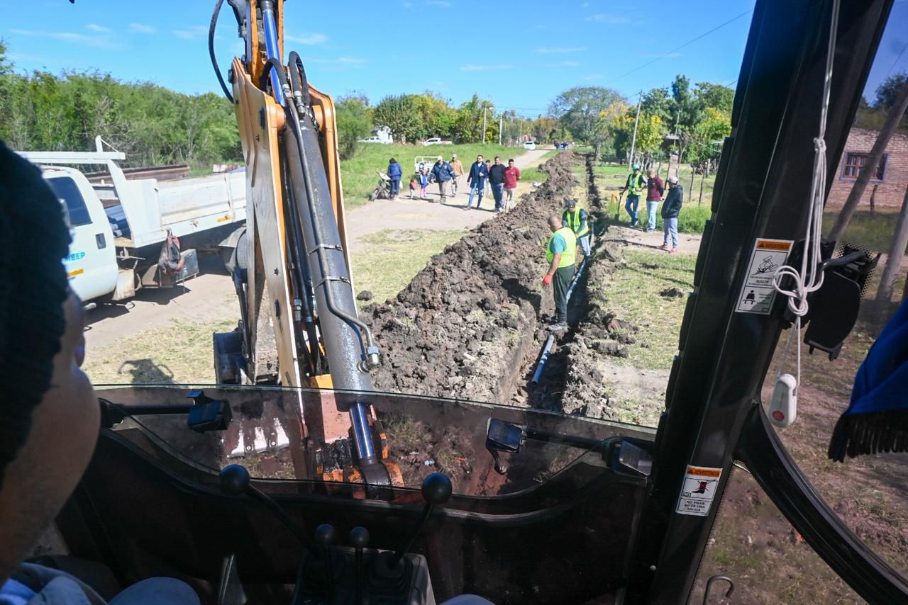 COLONIA ELISA: El Barrio Matadero espero 18 años para tener agua potable.