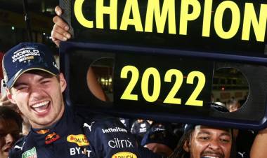Verstappen, el undécimo bicampeón consecutivo en la historia de la F1