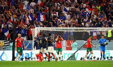 Francia sufrió pero venció a Marruecos y será el rival de Argentina en la final del Mundial