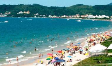 BRASIL : Epidemia de diarrea en Florianópolis y otras playas,identificaron la causa del brote mientras aumentan los casos