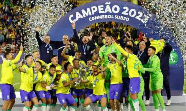 Brasil venció sobre el final a Uruguay y se adjudicó el Sudamericano Sub 20 de Colombia