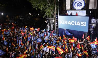 ESPAÑA : Paliza de PP y caida desastroza del socialismo del PSOE,la izquierda perdio  860.000 mil votos y 68 diputados en las elecciones municipales