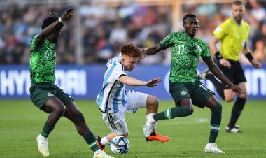 Mundial Sub-20 : Argentina jugo mejor,pero goles son amores y Nigeria hizo 2 y equipo de Mascherano quedo eliminado en san Juan
