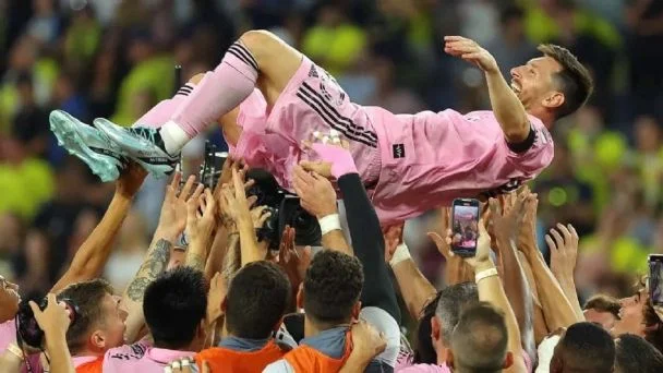 Messi celebra su primera conquista en Miami y se consolida como el futbolista más ganador