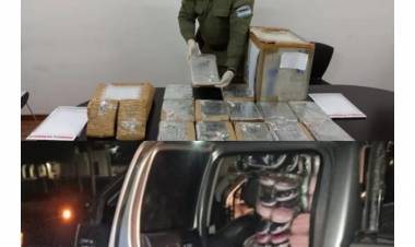  Gendarmeria abrieron encomiendas y encontraron casi 15 kg. de mariahuana y en Taco Pozo incautaron mercaderias por valor de 17 millones de pesos de contrabando