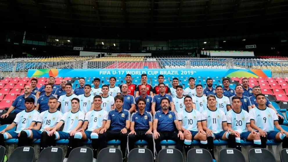 Con el chaqueño Echeverri,el seleccionador argentino Diego Placente dio la lista de los convocados para el Mundial Sub 17 en Indonesia