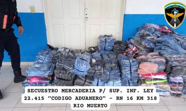 RIO MUERTO : En un control policial,secuestraron mas de 70 bultos con mercaderias de contrabando