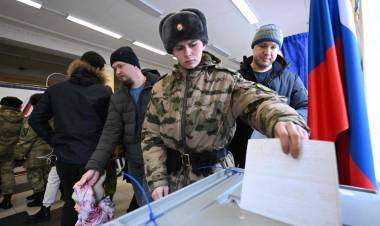  Vladimir Putin ganó las elecciones presidenciales de Rusia con el 87,9% los votos, según datos oficiales