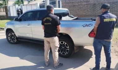 (video)  SAENZ PEÑA : Dos camionetas con doble fondo del clan Sosa fueron incautadas en un lavadero en la mañana de hoy