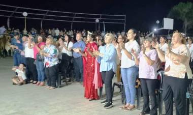 Taco Pozo cumplio 89 años y el gobierno acompaño los festejos de los pobladores de la localidad