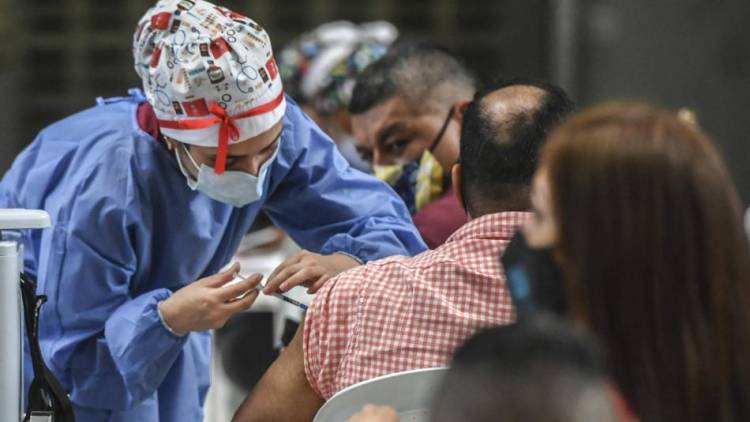 Reportan 2.239 contagios de coronavirus en el país, un 23,7% menos que la semana pasada.Chaco sin muertes y 15 nuevos contagios